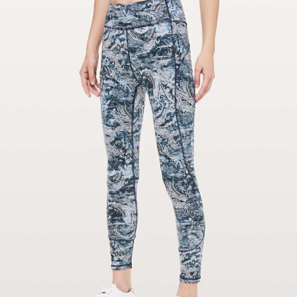 Lululemon In Movement 7/8 Tights Paisley Glaze Multi Size 2